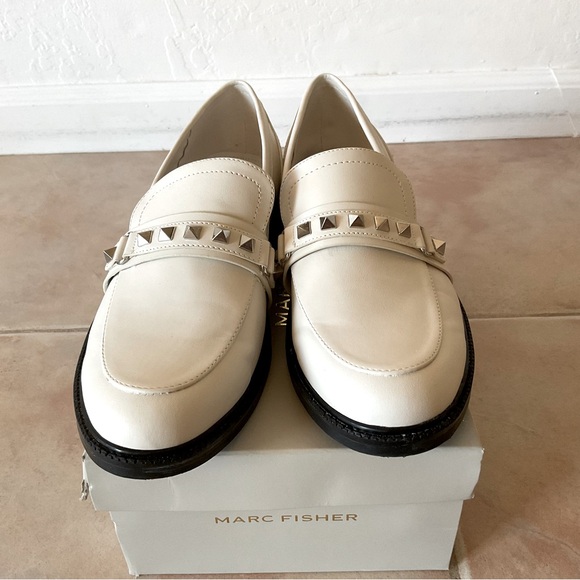 Mark Fisher Ivory Studded Loafer-Size 9 - Picture 2 of 7